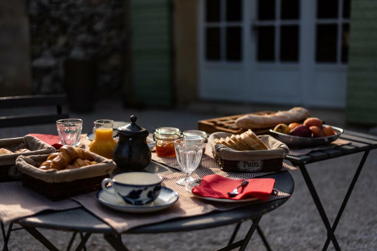 Mas De L'Arrivette Acomodação com café da manhã Saint-Geniès-de-Comolas Exterior foto